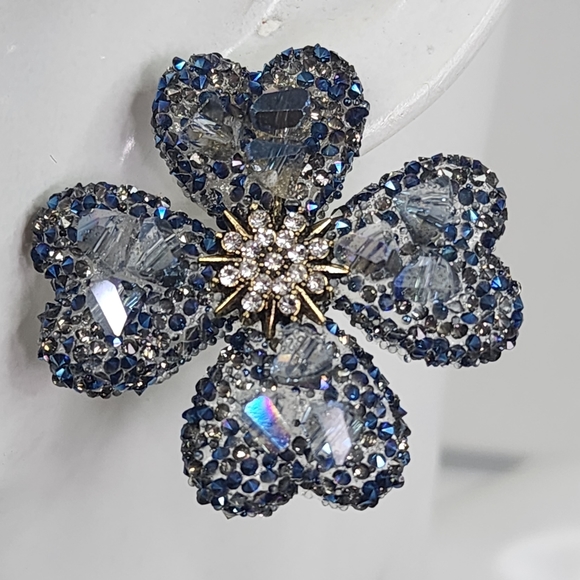 Blue Iridescent Crystal Clover Flower Earrings - Picture 3 of 6